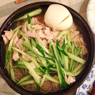 サッパリ味の韓国冷麺